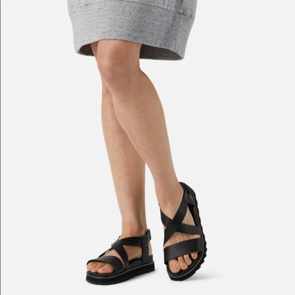 Women’s Roaming Criss Cross Sandal - Sorel